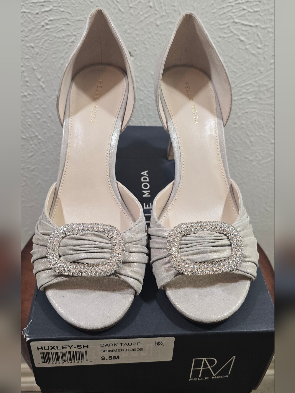 Pelle Moda Huxley Pumps Size 9.5 Dark Taupe Crystal Buckle Peep Toe NWT